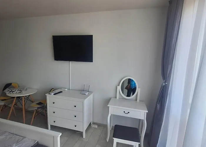 Apartment Beachfront One Bedroom Diamond Sarafovo студио в Diamond сарафово Burgas